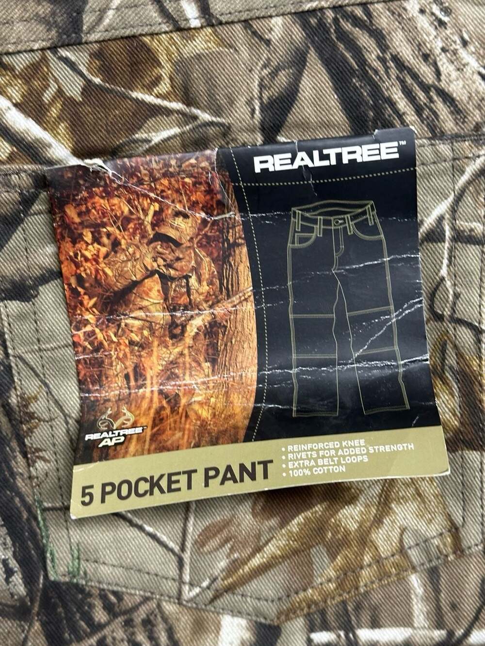Realtree AP 5-Pocket Camo Hunting Pants with Reinforced Knees - Picture 2 of 6